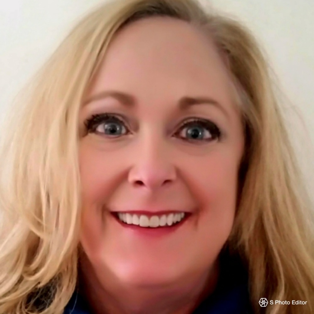Meet your Posher, Cindra
